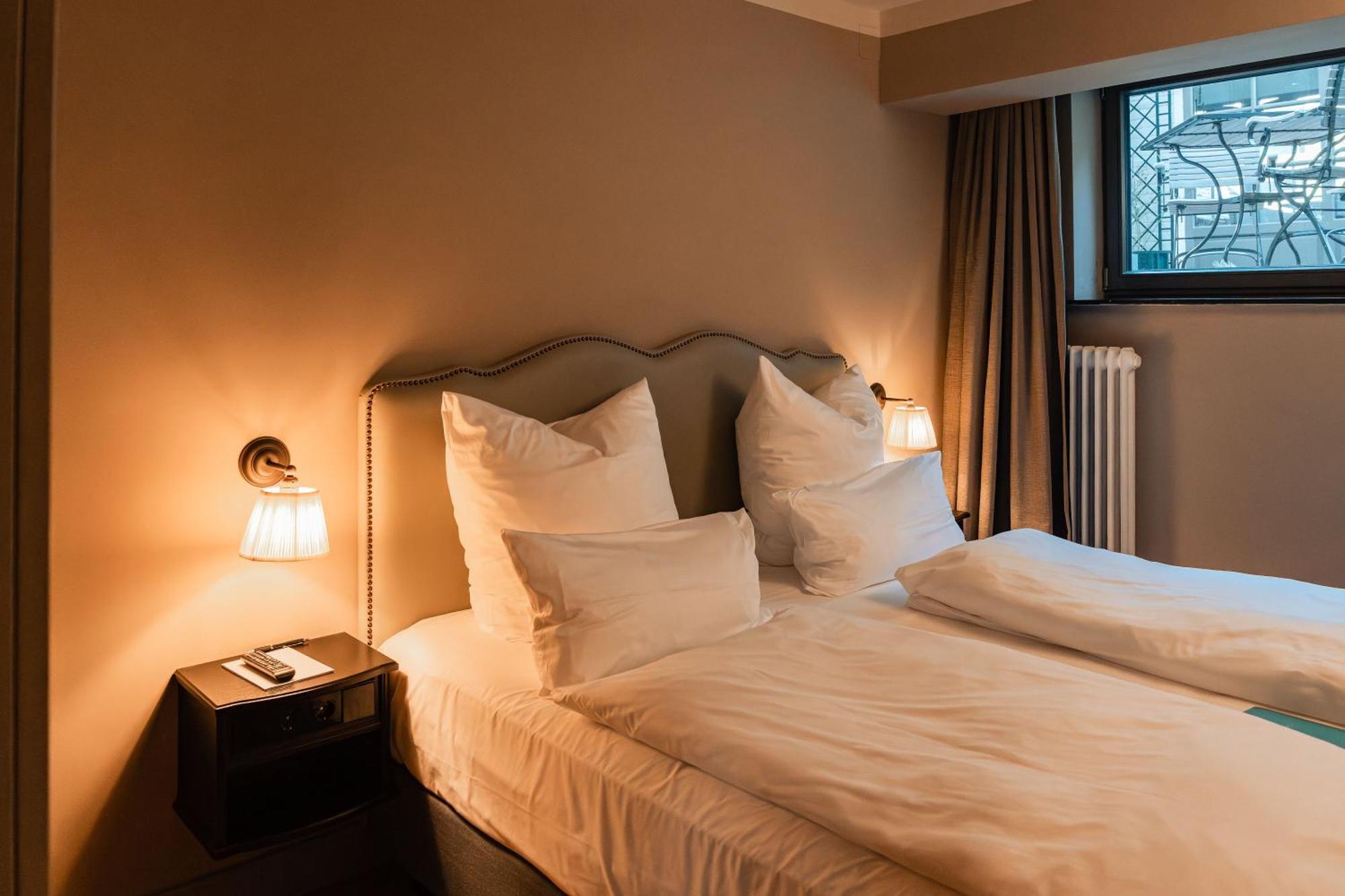 ווסטרלנד Mimosa Hotel מראה חיצוני תמונה